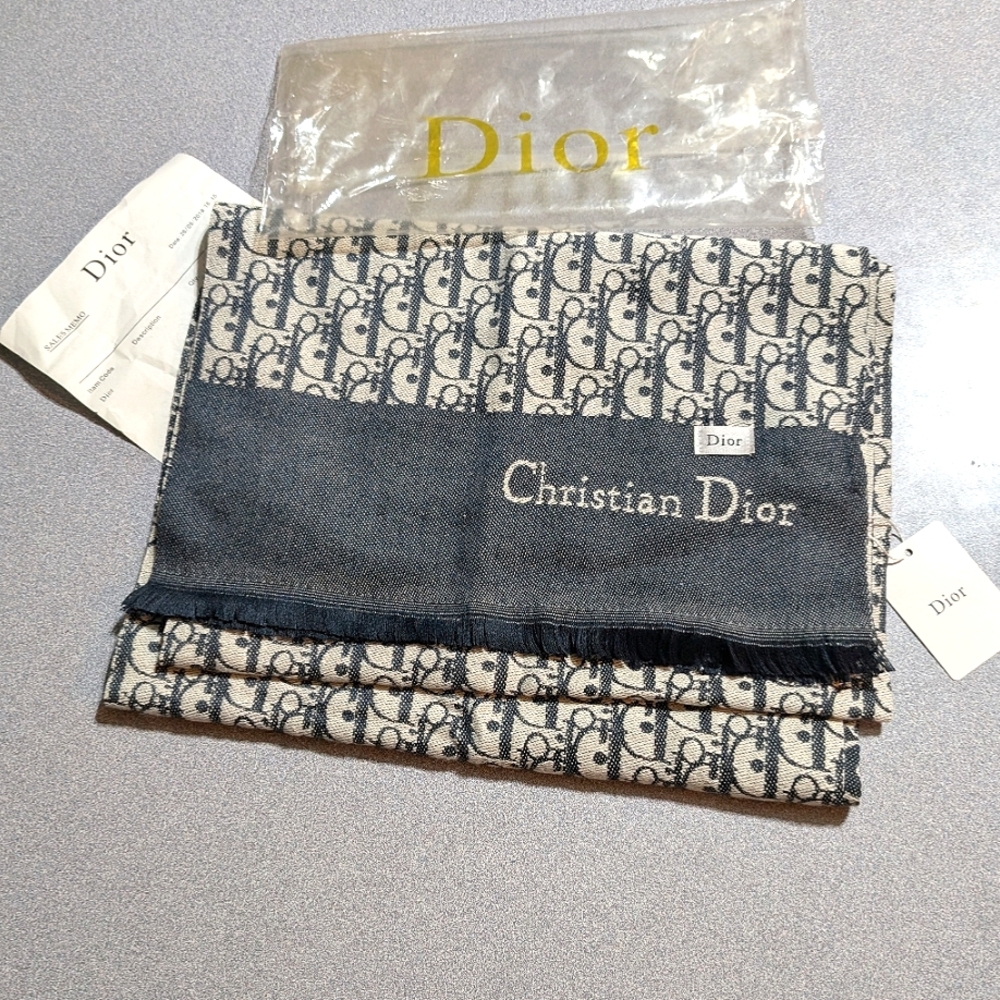 NWT DIOR 78" x 12" Bleu Marine Scarf - Picture 4 of 6